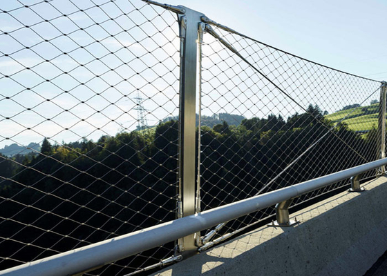Προσαρμοσμένη 2,0 τρύπα πλέγματος 80*80 χιλ. καλωδίων κιγκλιδωμάτων χιλ.