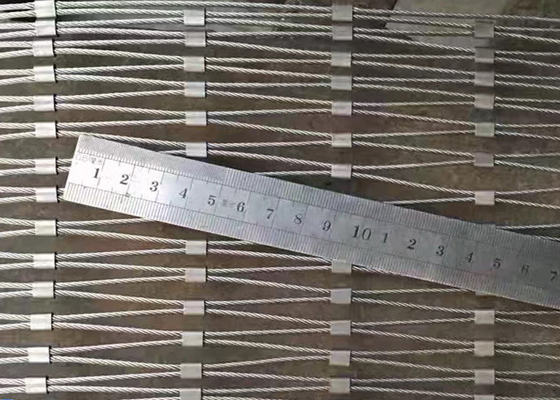 Προσαρμοσμένο σχοινί 2.5mm ευελιξίας Ferrule ανοξείδωτου πλέγμα μη που οξυδώνει για την περίφραξη