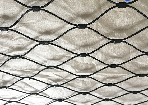 25x25mm Μαύρο οξείδιο σύρμα σχοινί Ατσάλι Δίκτυο ασφαλείας προσαρμοσμένο 2.0 mm
