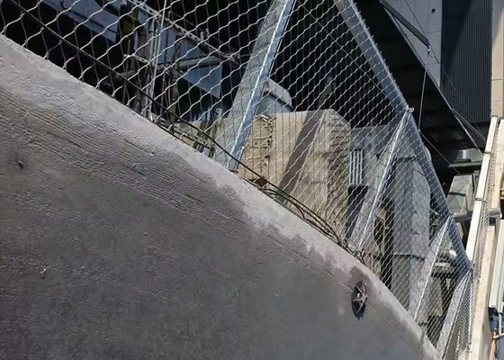 Ασφάλεια κρεμάσματος 25x25mm Ατσάλινη καλώδιο Δίκτυο Ευελιξία Αντιόξινο προσαρμοσμένο