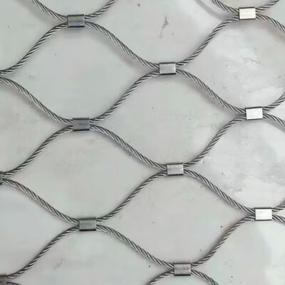 Εύκολη εγκατάσταση X Tend Cable Mesh προσφέροντας ευέλικτες επιλογές διαχείρισης καλωδίων