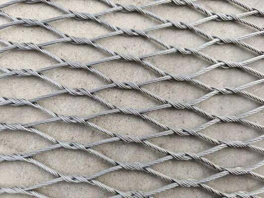 Διάνοιγμα 30 mm X 30 mm Σωλήνες για πτηνοτροφία Ρολ μήκος 30m Σωλήνες για πτηνοτροφία και προστασία πτηνών
